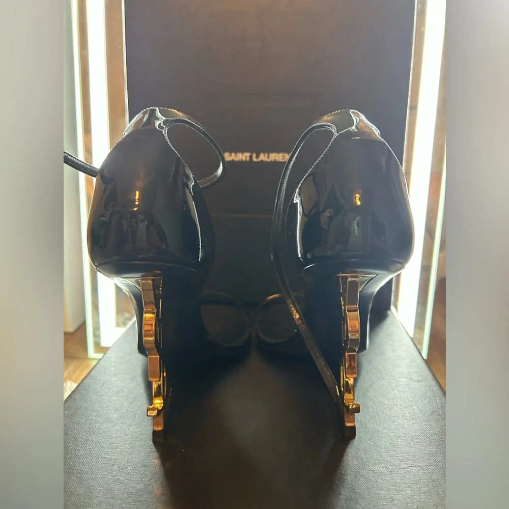 Ysl gets black and gold